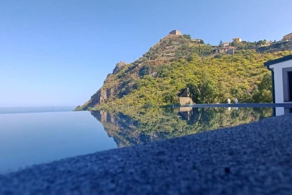 Suite Apartments Branco - Infinity Pool & Sea View - 5 Minuti Dal Centro Taormina Dış mekan fotoğraf